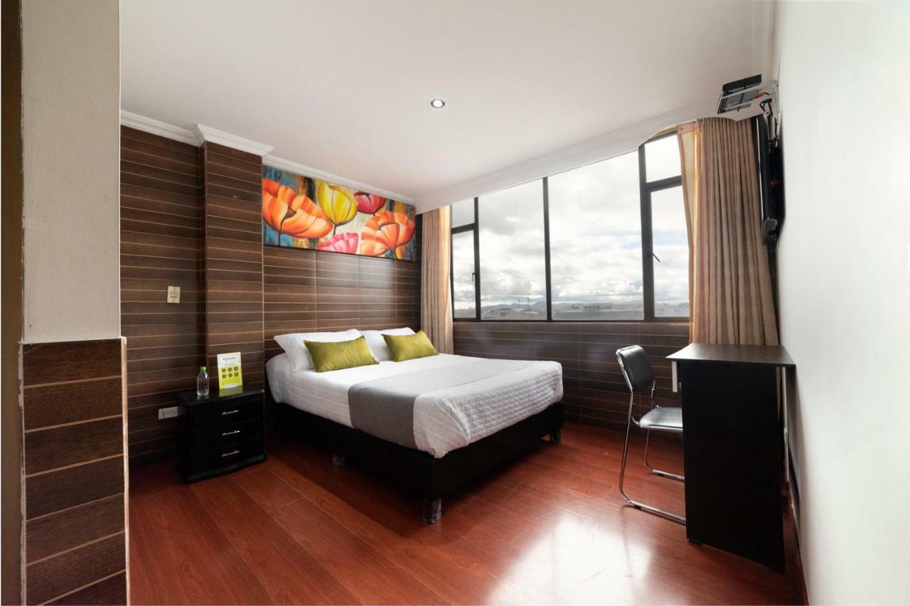 Hotel Ejecutivo 63 In Bogotá Esterno foto